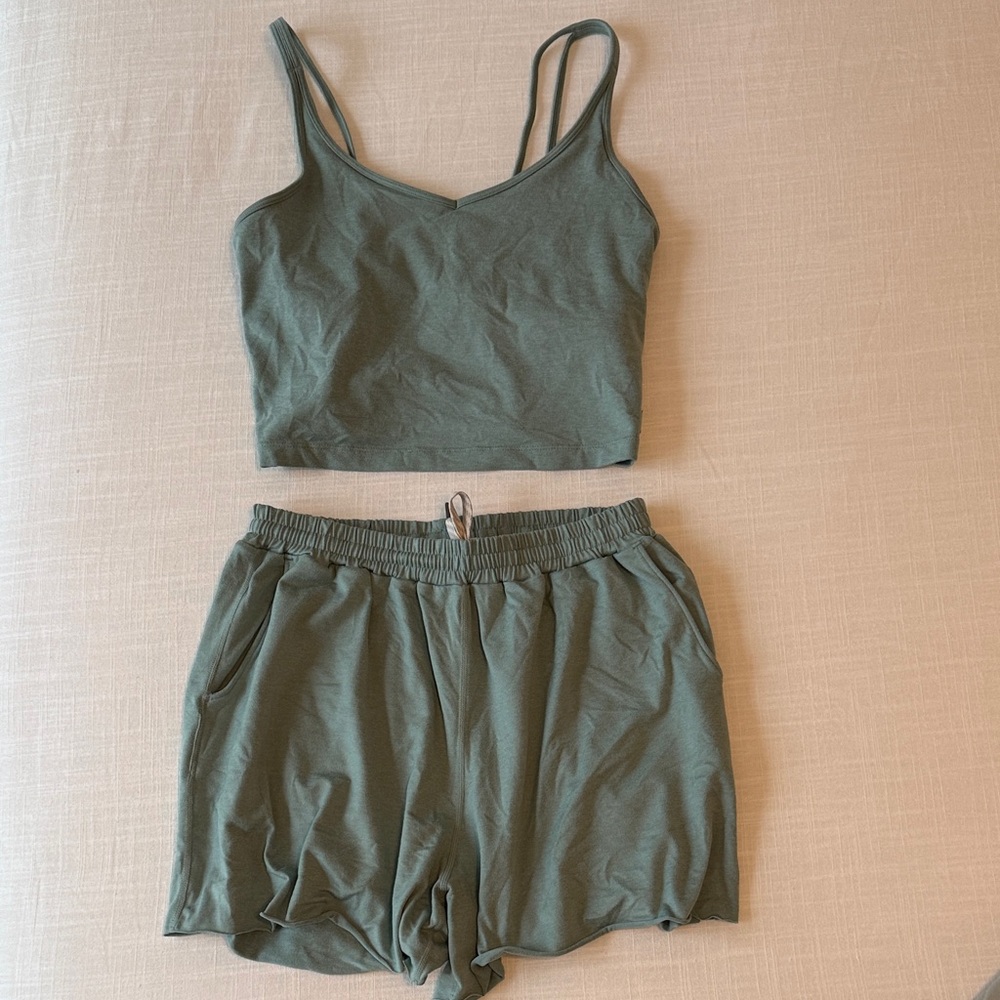 Vuori Women's TOP